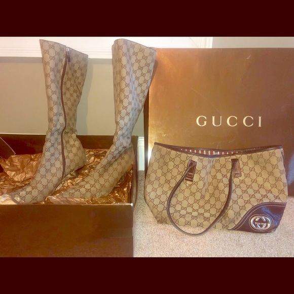 Size 10 Signature Gucci Boots & Gucci Canvas Tote - Picture 1 of 3